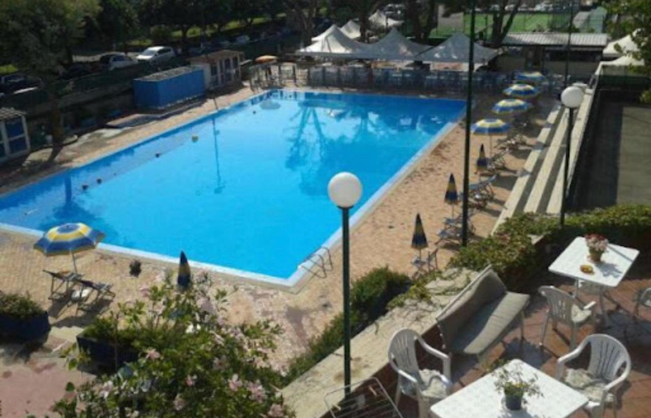 Serena Holiday Home Naxos Giardini Naxos Eksteriør billede