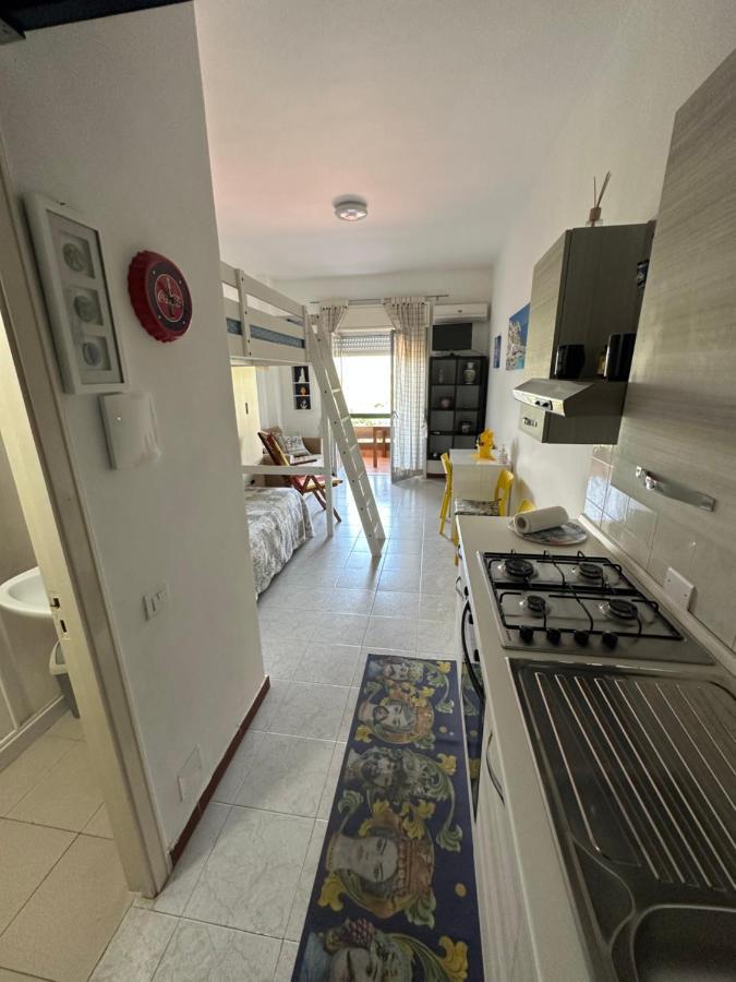 Serena Holiday Home Naxos Giardini Naxos Eksteriør billede